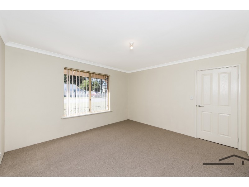 1/3 First Avenue, Mandurah WA 6210