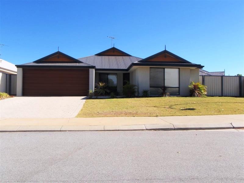 19 Jester Parkway, Meadow Springs WA 6210