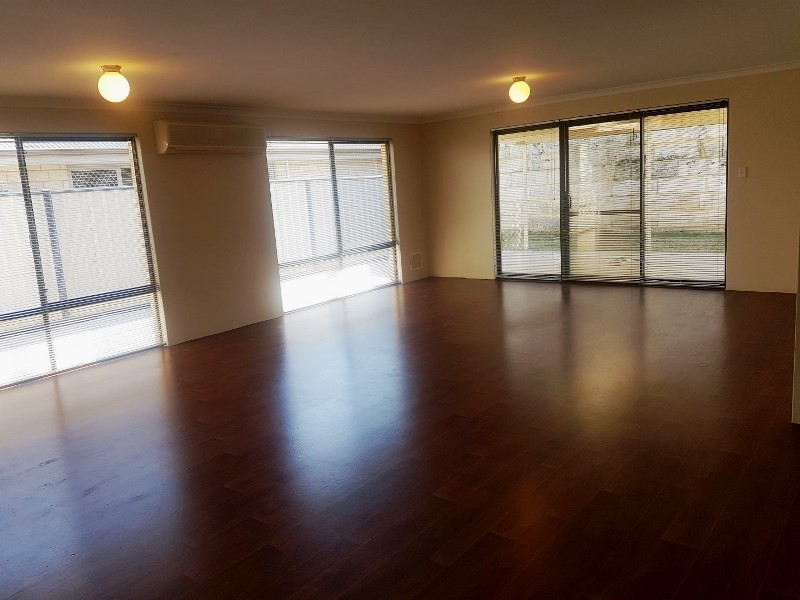 19 Jester Parkway, Meadow Springs WA 6210