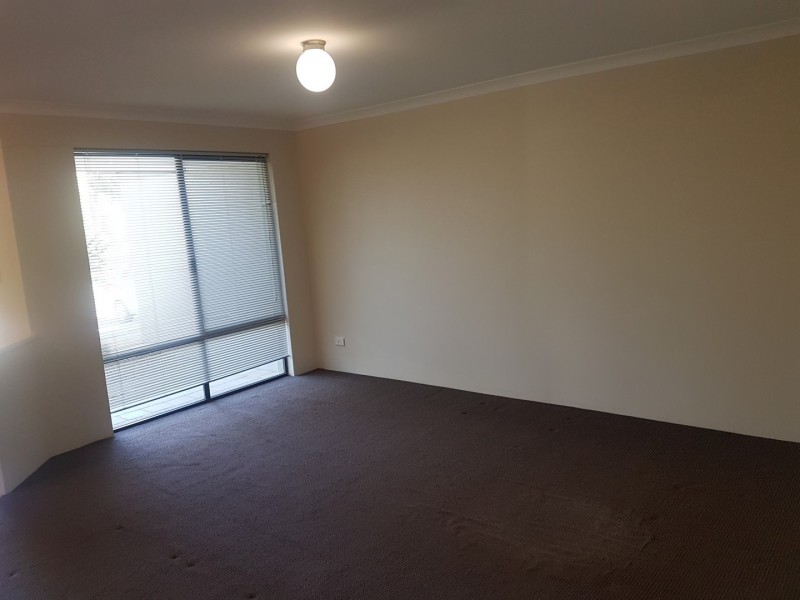 19 Jester Parkway, Meadow Springs WA 6210