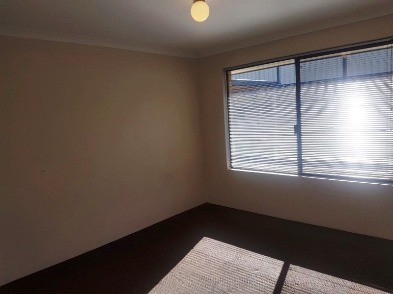 19 Jester Parkway, Meadow Springs WA 6210