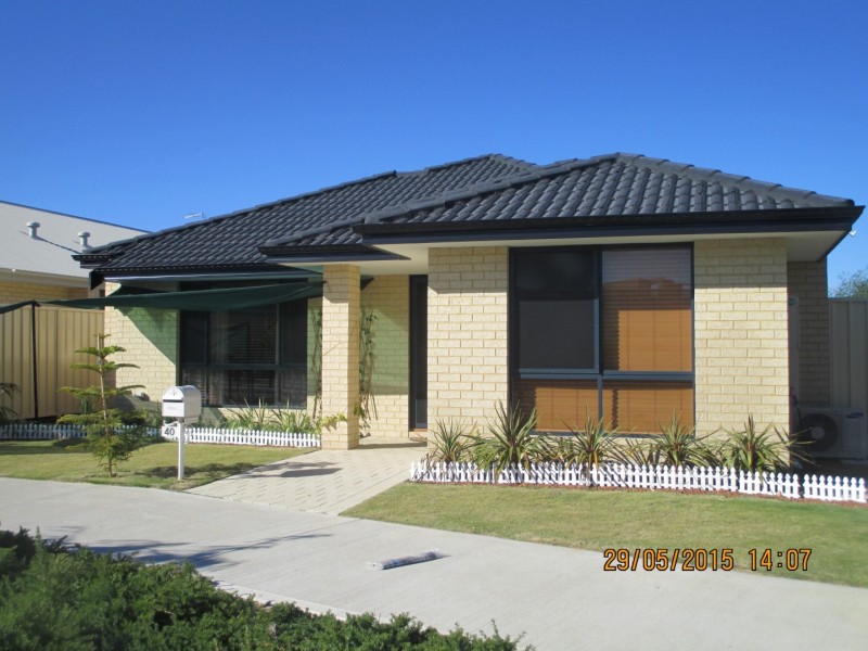 40 Eleanore Drive, Madora Bay WA 6210