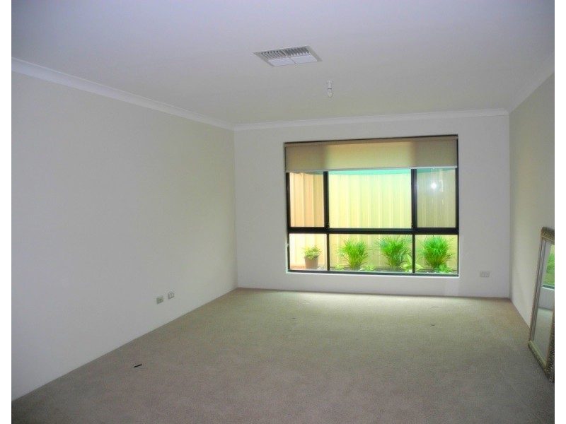 40 Eleanore Drive, Madora Bay WA 6210