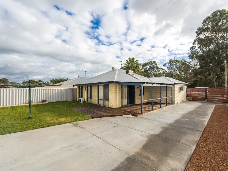 122 Mississippi Drive, Greenfields WA 6210
