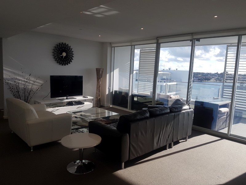 1106/3 Marco Polo Drive, Mandurah WA 6210