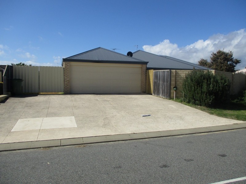 21 Tranquility Way, Halls Head WA 6210