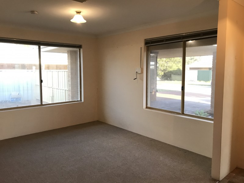 2 Berkeley Close, Greenfields WA 6210
