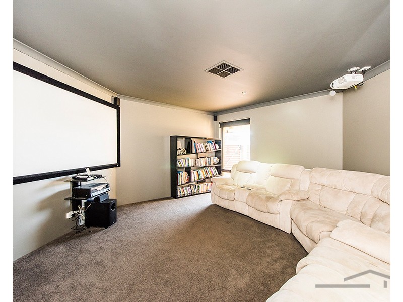 1 Acerosa Boulevard, Halls Head WA 6210