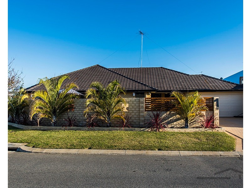 1 Acerosa Boulevard, Halls Head WA 6210