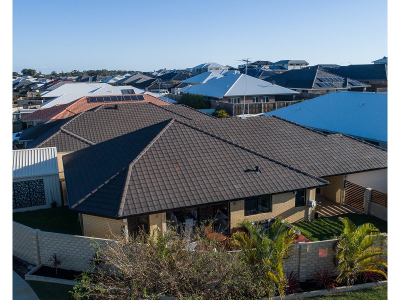 1 Acerosa Boulevard, Halls Head WA 6210