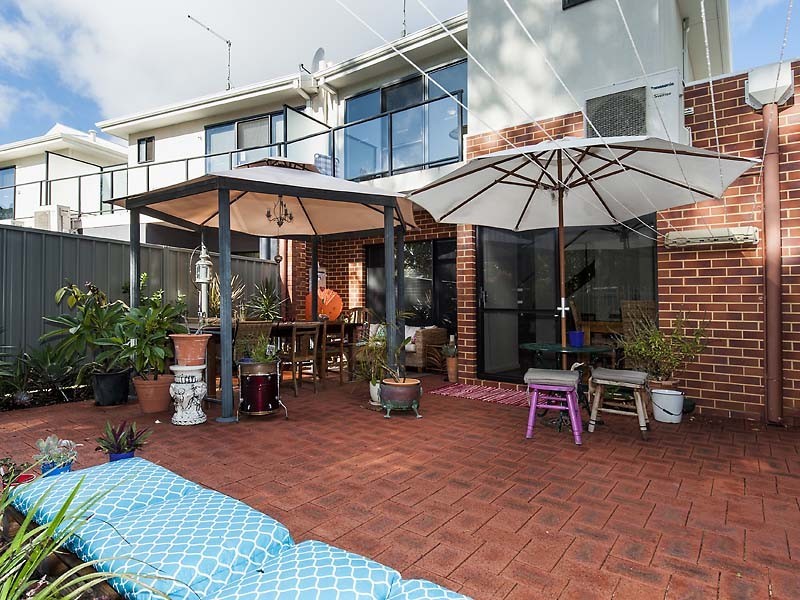 42 Coco Drive, Falcon WA 6210