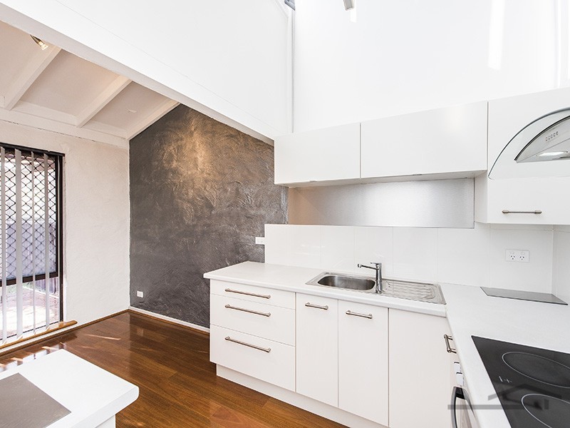 3/72 Sholl Street, Mandurah WA 6210