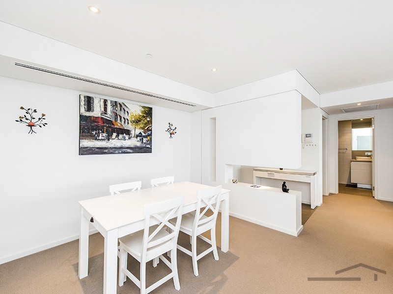 904/3 Marco Polo Drive, Mandurah WA 6210