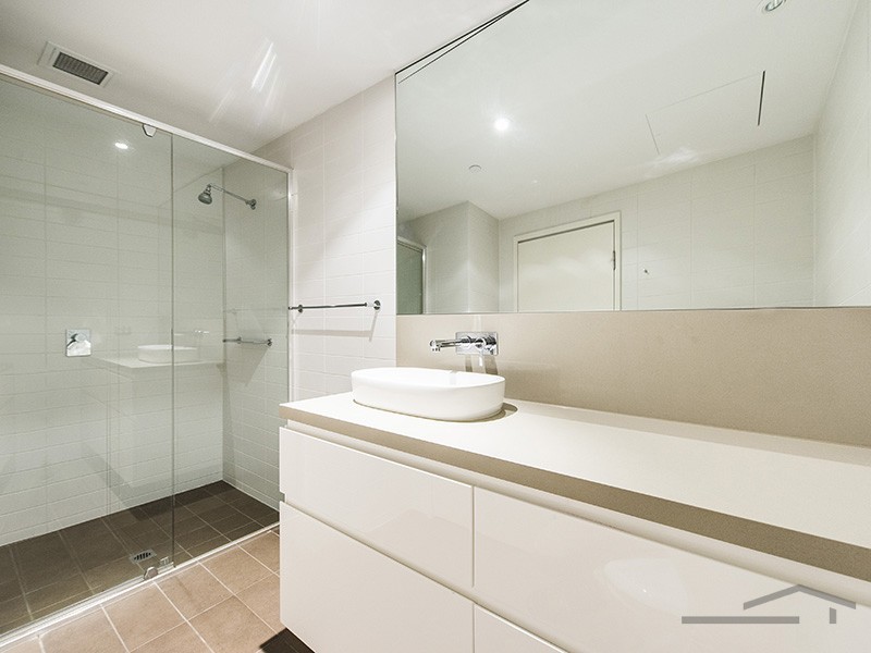 904/3 Marco Polo Drive, Mandurah WA 6210