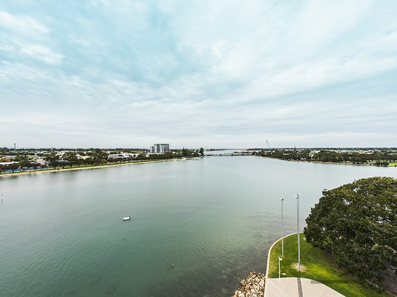 904/3 Marco Polo Drive, Mandurah WA 6210