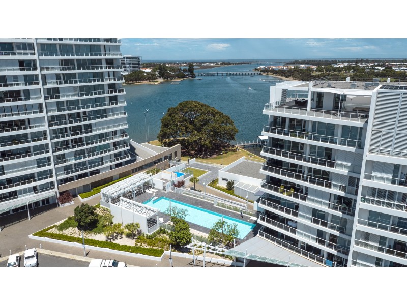 904/3 Marco Polo Drive, Mandurah WA 6210