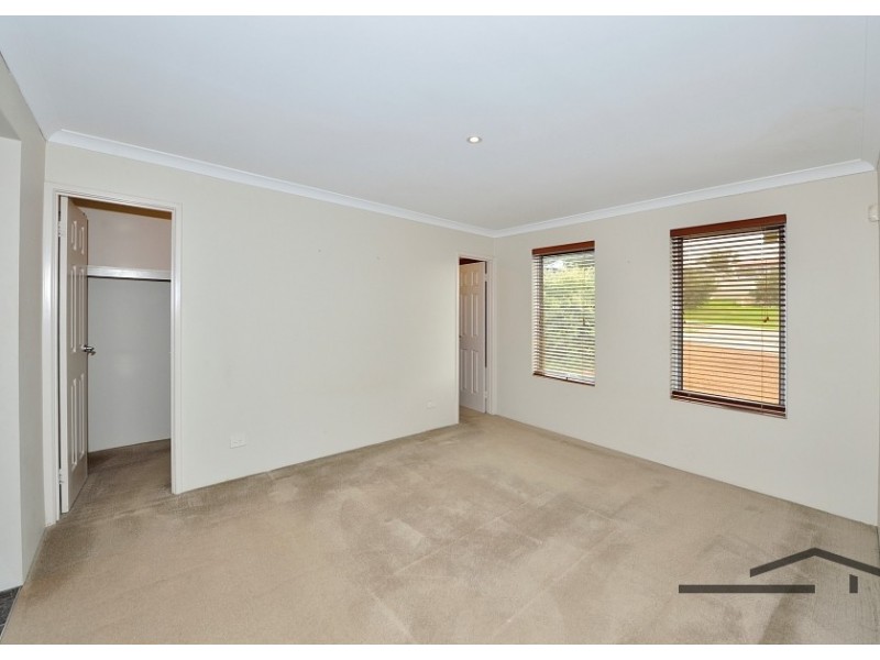 12 Ferguson Street, Wannanup WA 6210