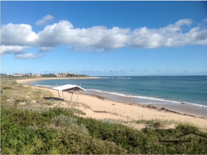 12 Ferguson Street, Wannanup WA 6210