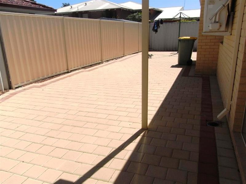 37A Admiralty Crescent, Halls Head WA 6210