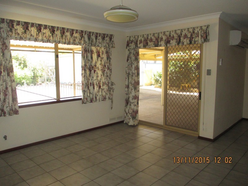 6 Mississippi Drive, Greenfields WA 6210