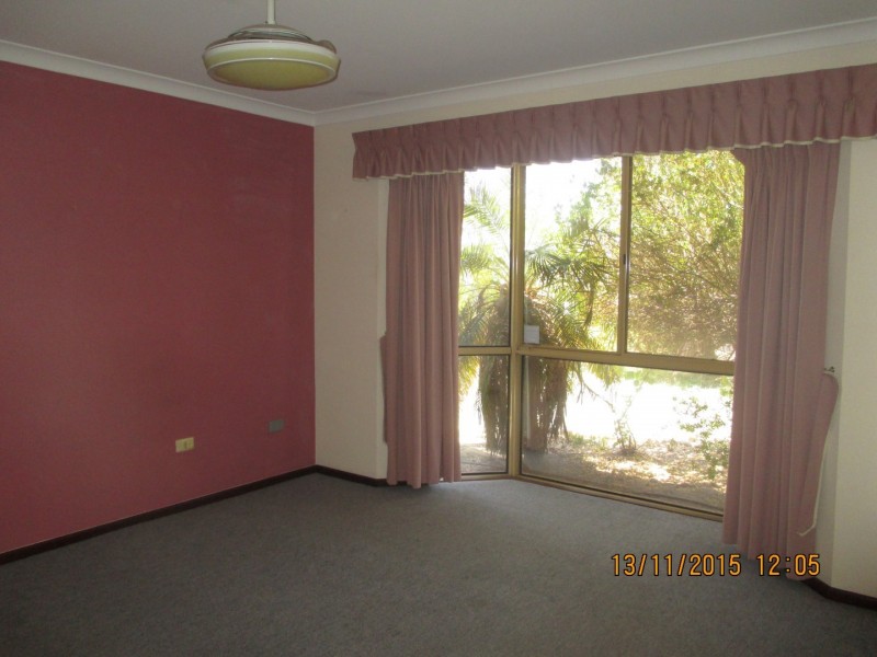 6 Mississippi Drive, Greenfields WA 6210