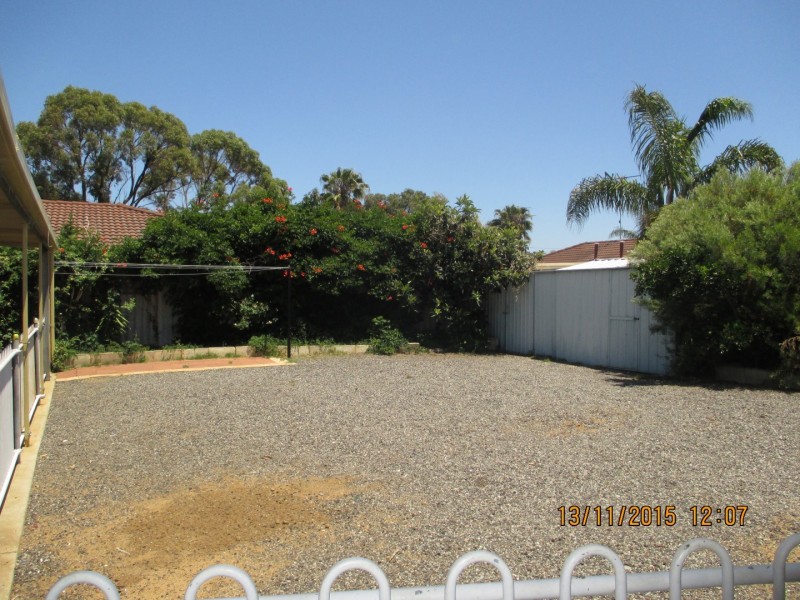 6 Mississippi Drive, Greenfields WA 6210