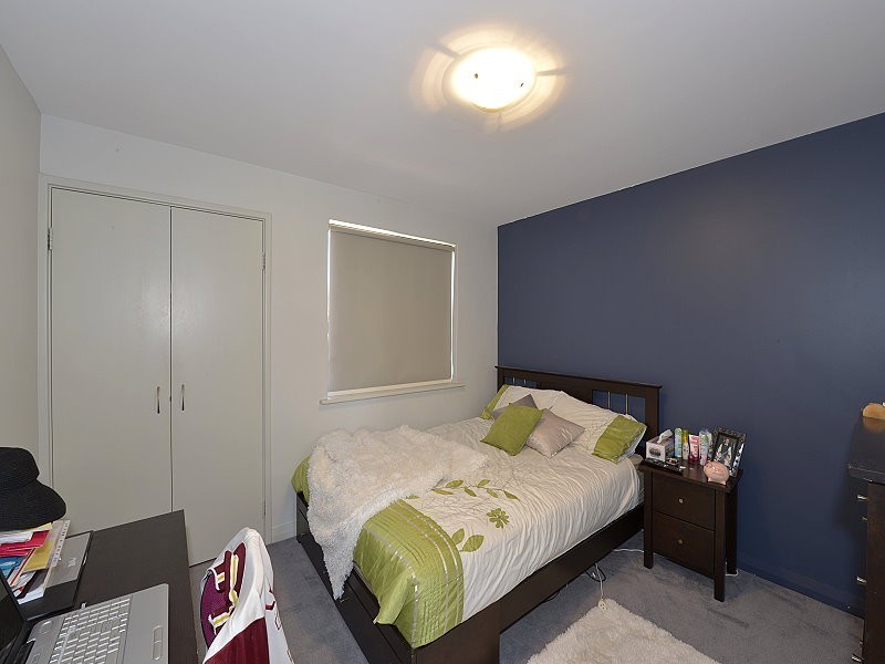 2/206 Mary Street, Halls Head WA 6210