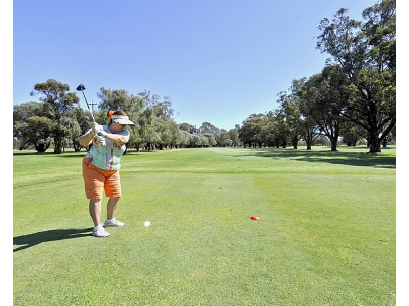 16 Holloway Turn, Ravenswood WA 6208