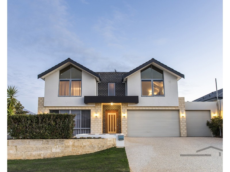 5 Acerosa Boulevard, Halls Head WA 6210