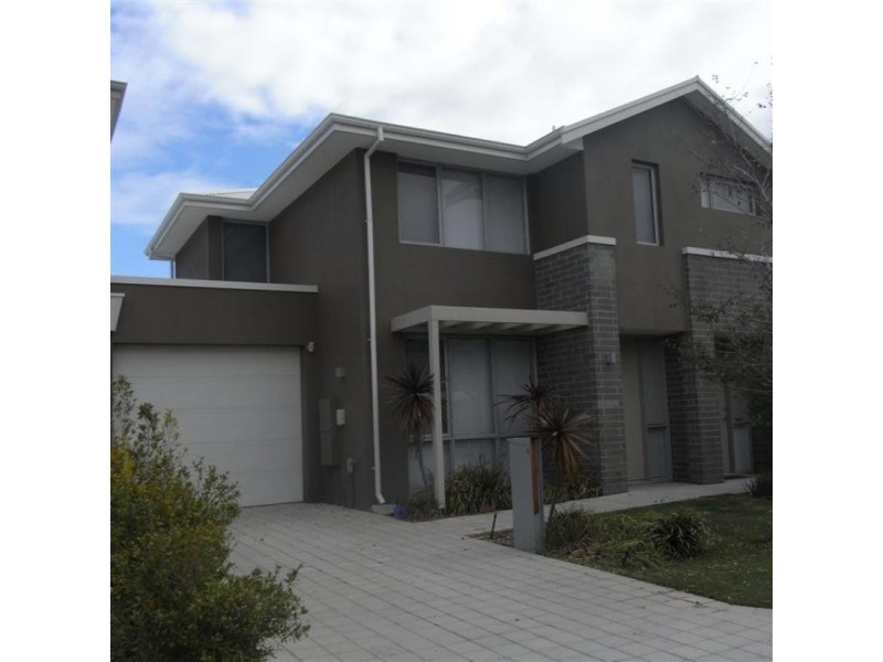 39 Middleton Loop, Meadow Springs WA 6210