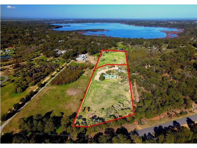 104 Red Road, Parklands WA 6180