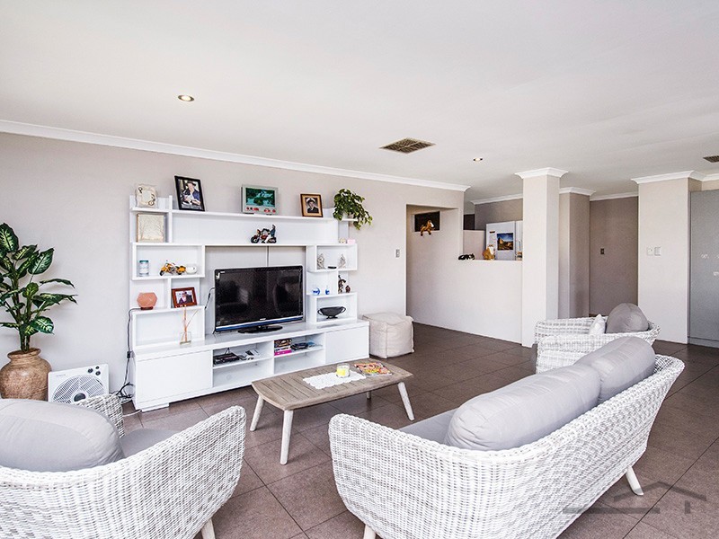 19 Wells Road, Pinjarra WA 6208