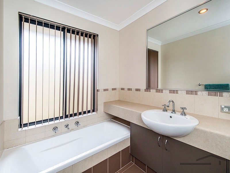 19 Wells Road, Pinjarra WA 6208