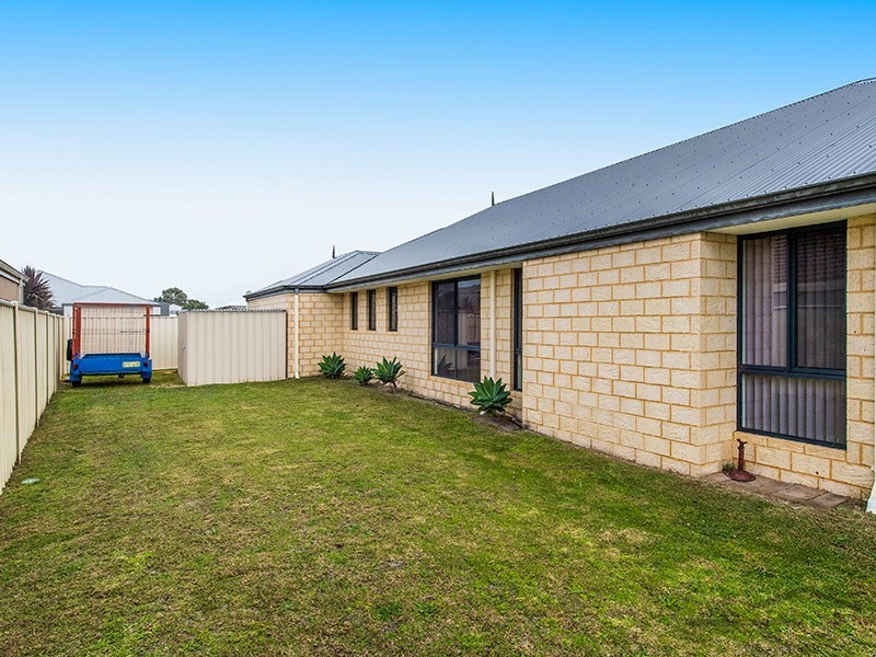19 Wells Road, Pinjarra WA 6208