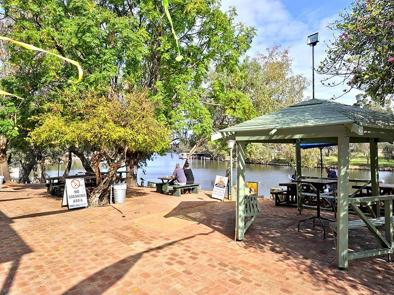 19 Wells Road, Pinjarra WA 6208