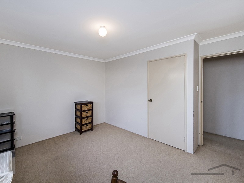 8 Coodanup Drive, Coodanup WA 6210