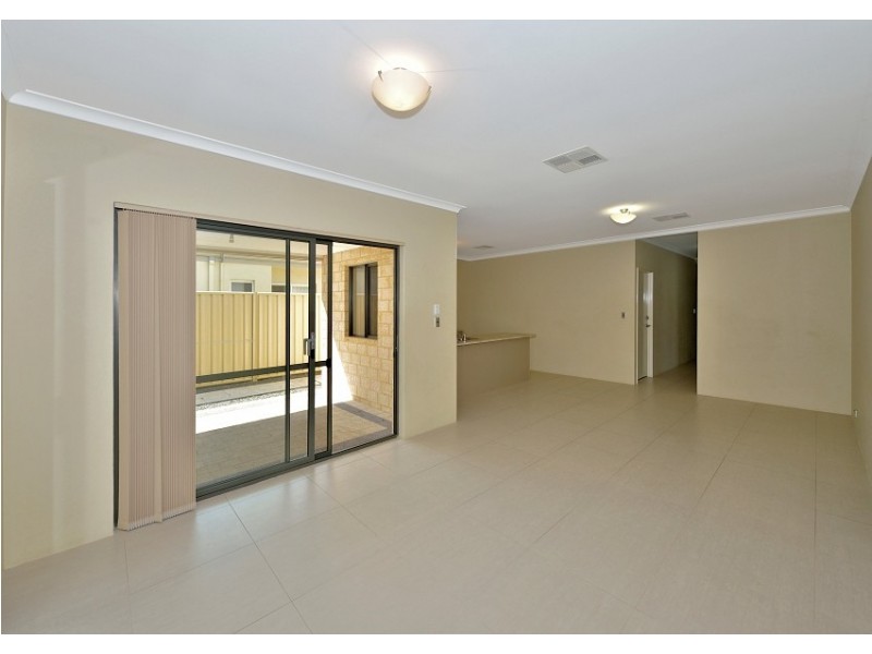 22 Illyarrie Avenue, Falcon WA 6210