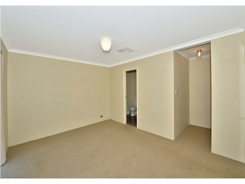 22 Illyarrie Avenue, Falcon WA 6210