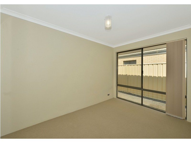 22 Illyarrie Avenue, Falcon WA 6210