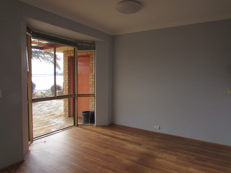 46 Blackwood Parade, Dudley Park WA 6210