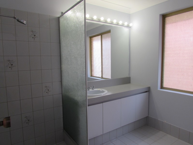 46 Blackwood Parade, Dudley Park WA 6210