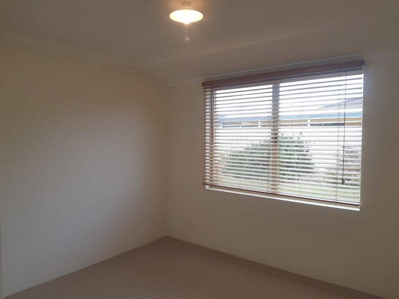 10 Dalwallinu Terrace, Dawesville WA 6211