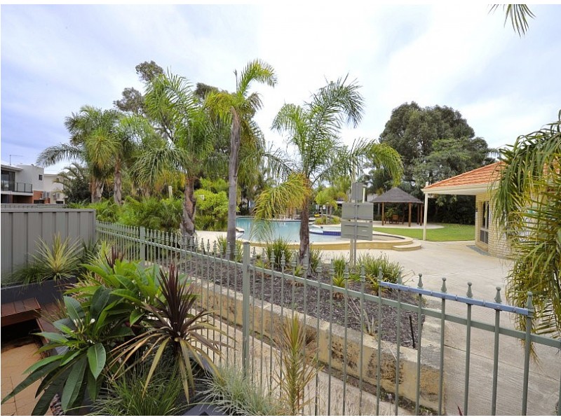 32 Coco Drive, Falcon WA 6210