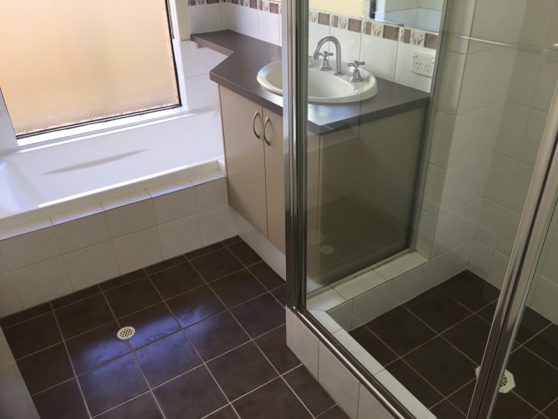 14 Tandure Heights, Lakelands WA 6180