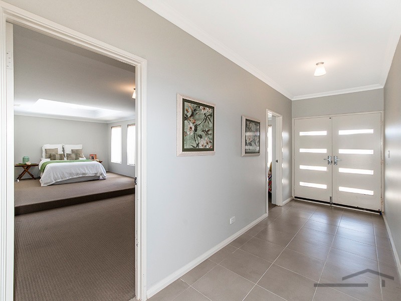 9 Scarab Court, Halls Head WA 6210