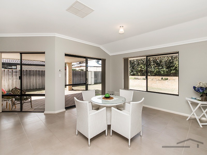 9 Scarab Court, Halls Head WA 6210