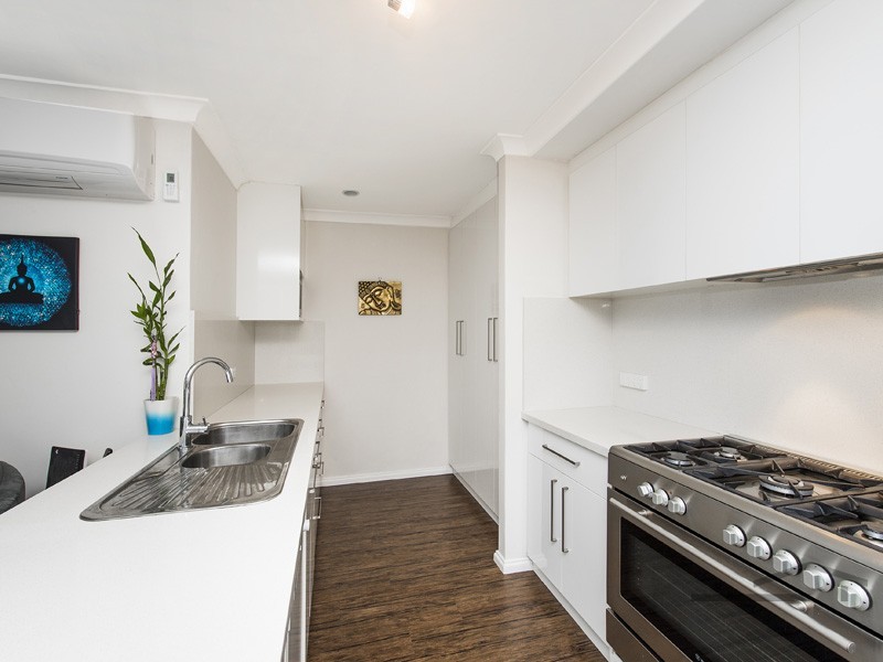 182 McLarty Road, Halls Head WA 6210