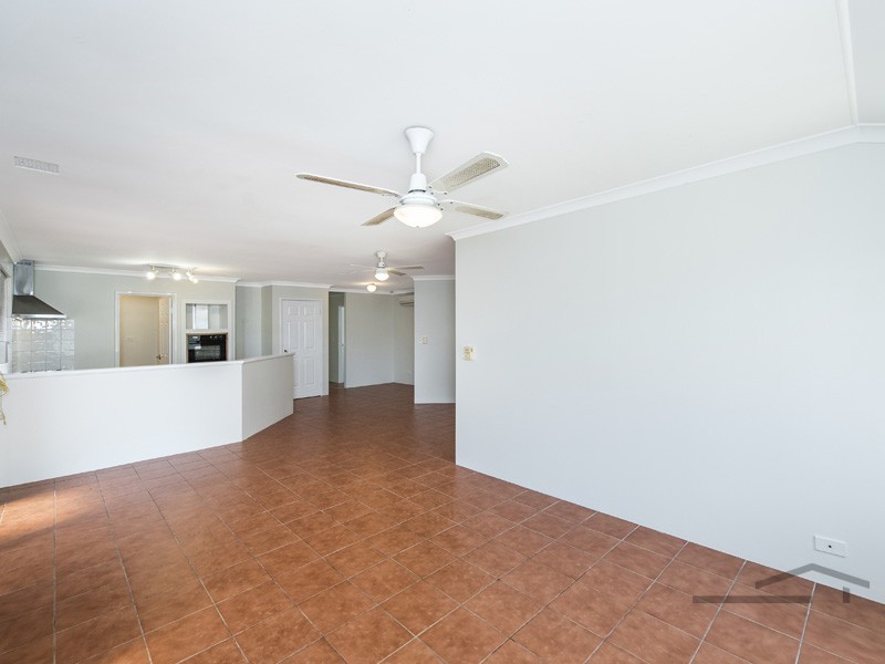 18 Achilles Place, Greenfields WA 6210