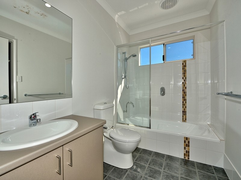 19/15 Kardan Loop, Falcon WA 6210