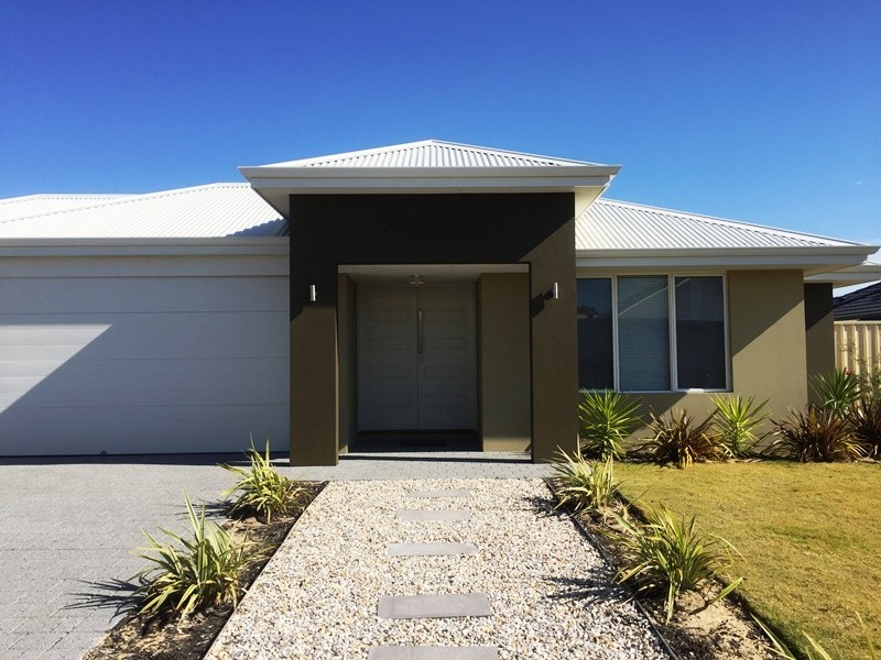28 Eleanore Drive, Madora Bay WA 6210